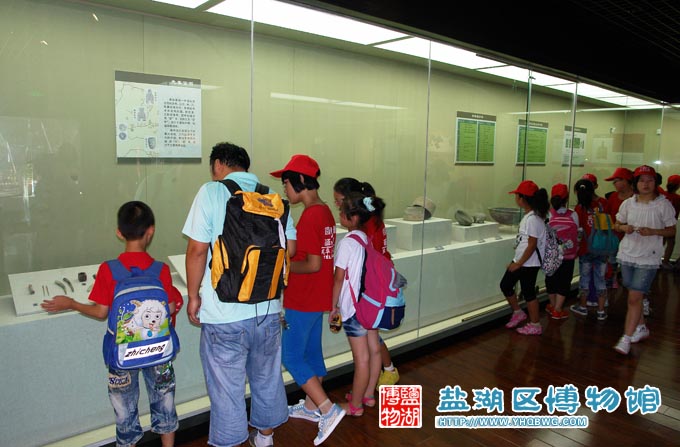 风陵渡中小学夏令营在我馆参观学习
